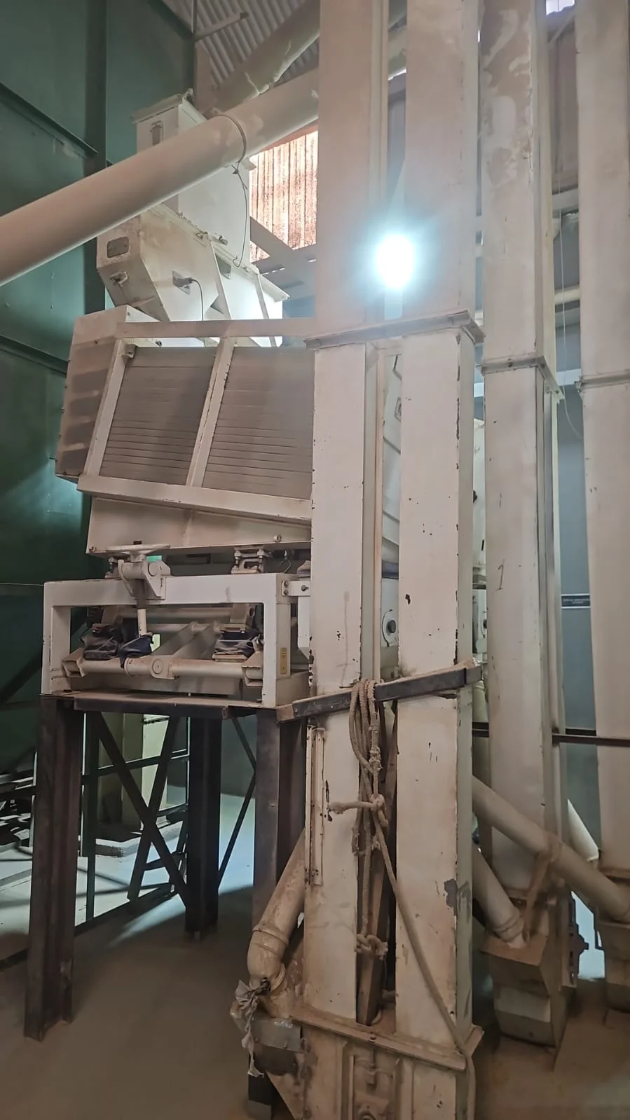 Sistema de transportadores automáticos