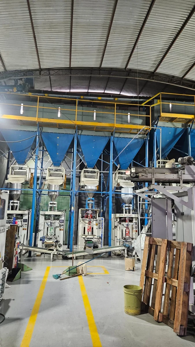 Silos de armazenagem de produtos